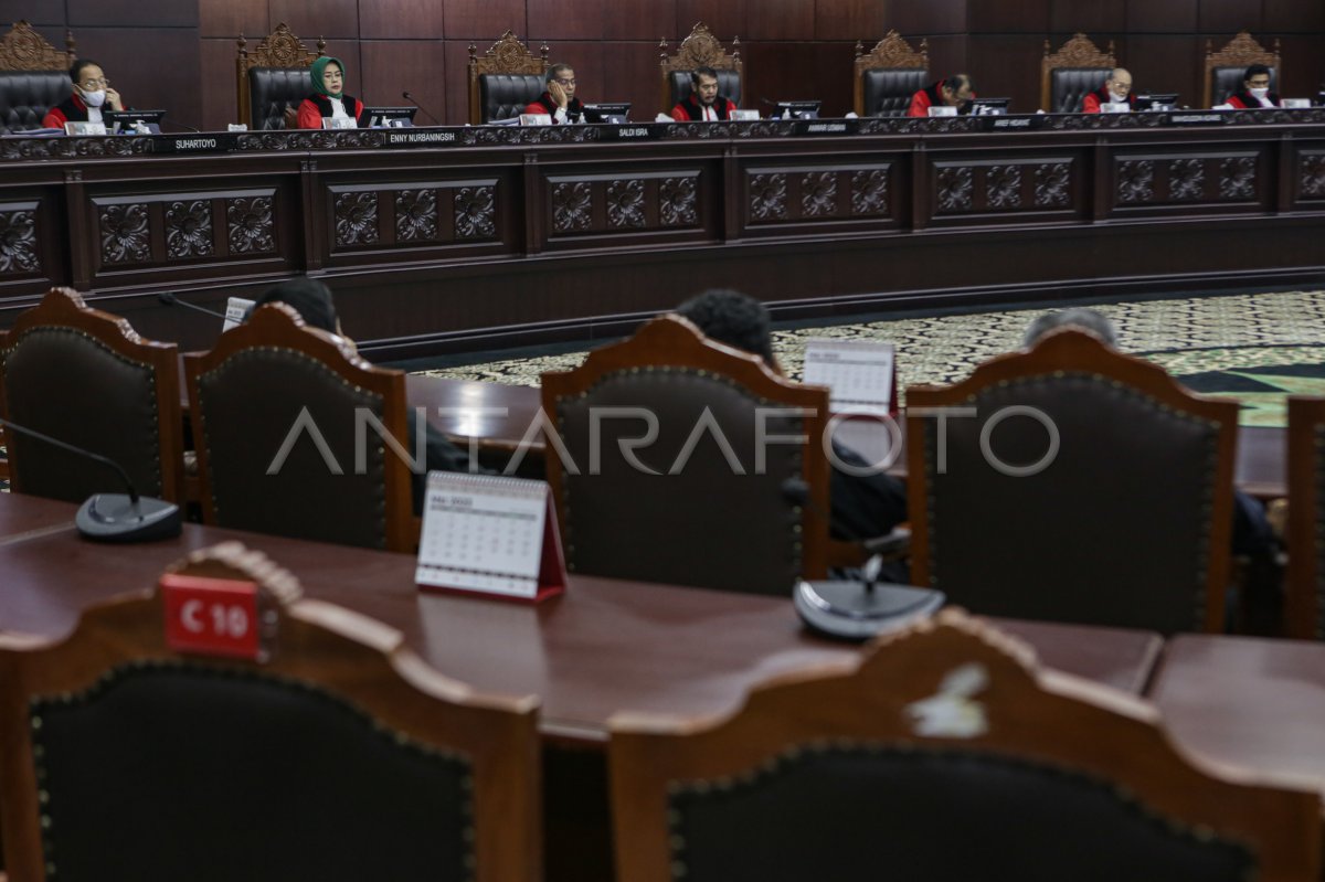 Sidang Uji Materi UU Pemilu | ANTARA Foto