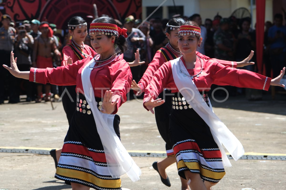 Pembukaan Pekan Gawai Dayak Kalbar | ANTARA Foto