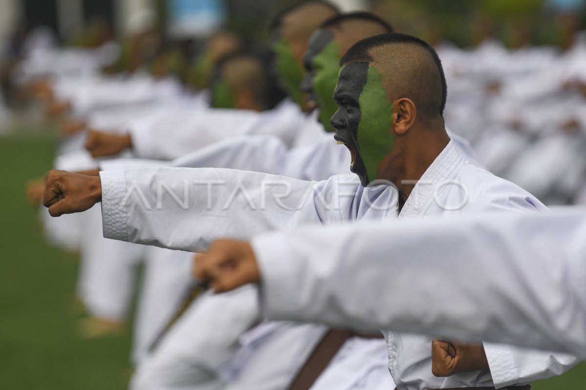 Sertijab Panglima Komando Lintas Laut Militer