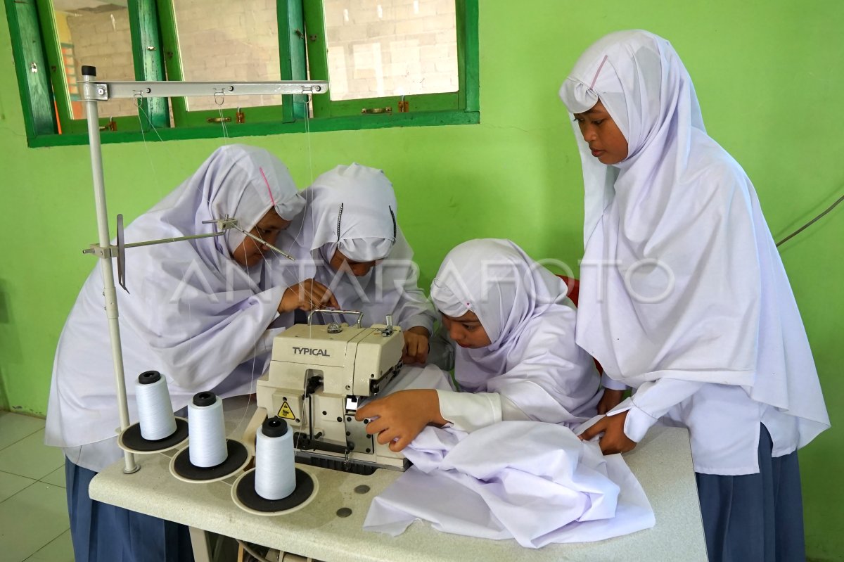 Program kemandirian pesantren Bank Indonesia