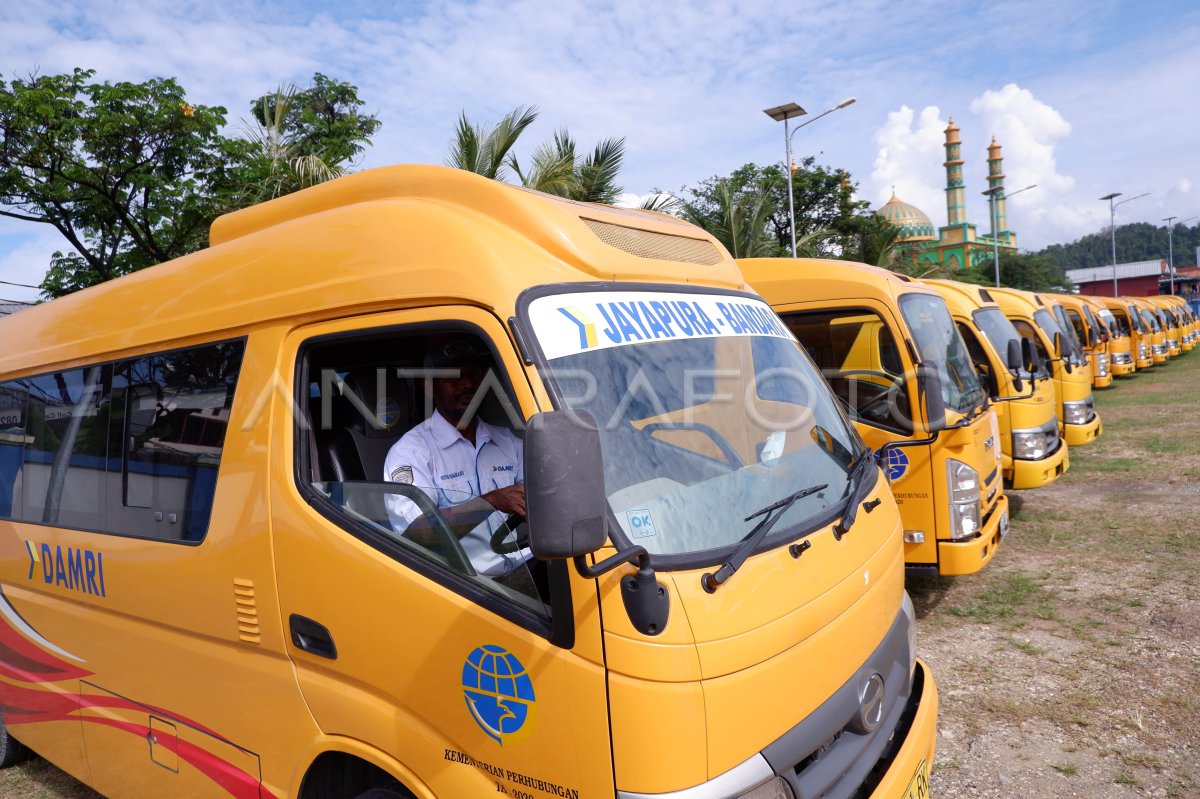 Layanan Damri Di Papua | ANTARA Foto