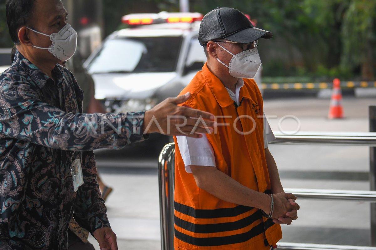 Pemeriksaan Tersangka Korupsi Jalan Lingkar Bengkalis | ANTARA Foto