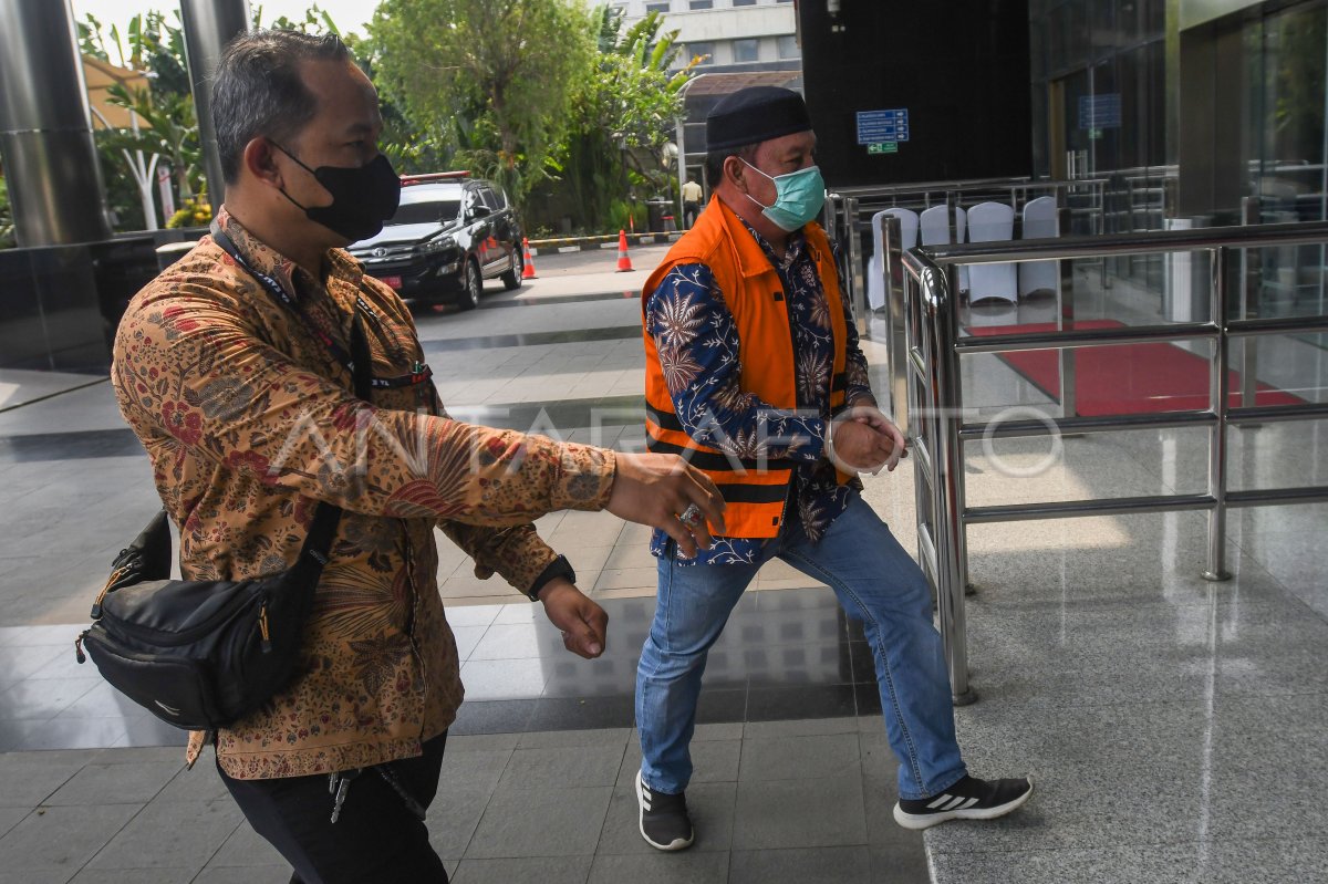 Pemeriksaan tersangka suap RAPBD Jambi
