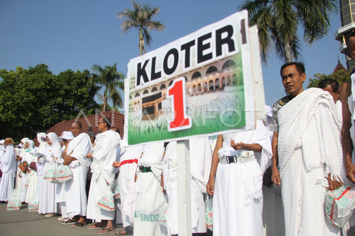 Bimbingan praktik manasik haji di Jombang