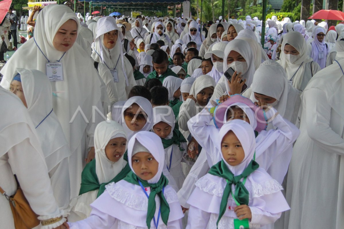 Latihan manasik haji anak di Palangka Raya