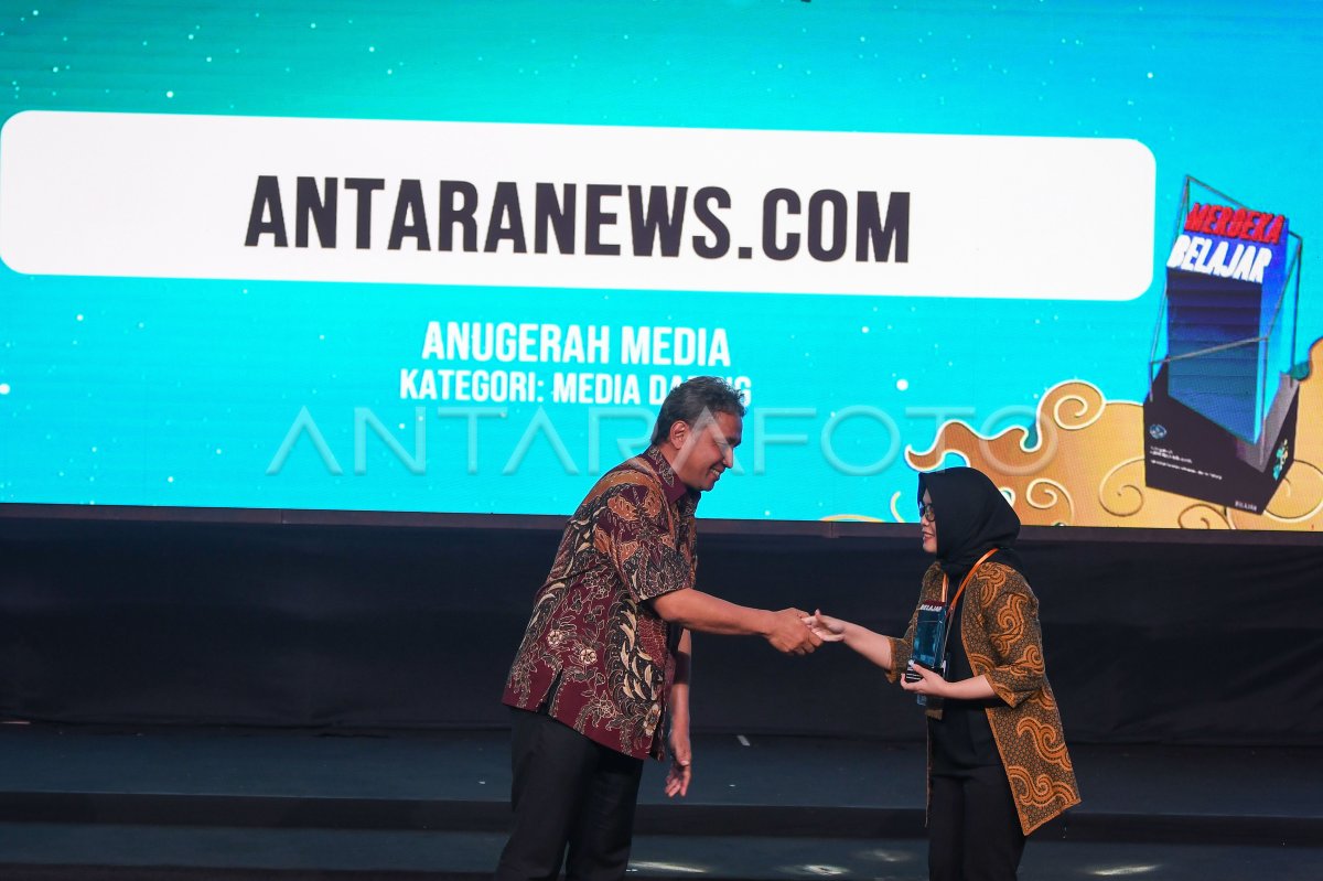 Kantor Berita Antara raih penghargaan dari Kemendikbudristek