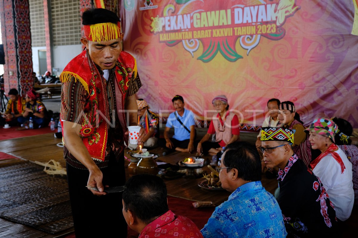 Upacara adat Basaru Sumangat