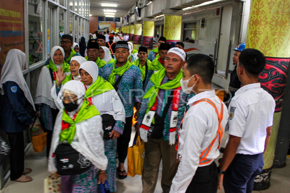 Kedatangan JCH di Stasiun Medan