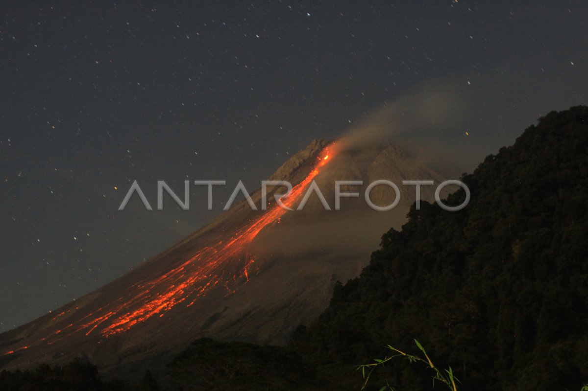 Lava Pijar Gunung Merapi | ANTARA Foto