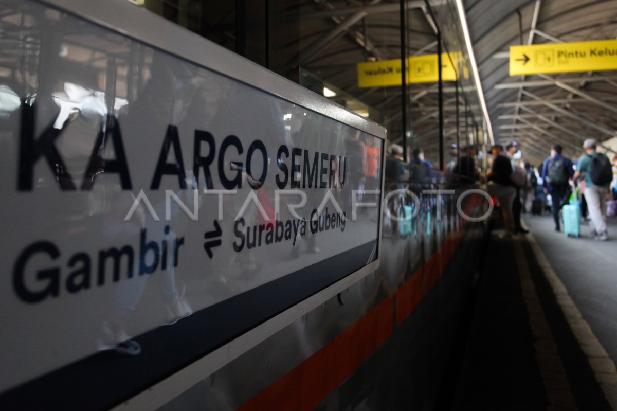 Peluncuran KA Argo Semeru