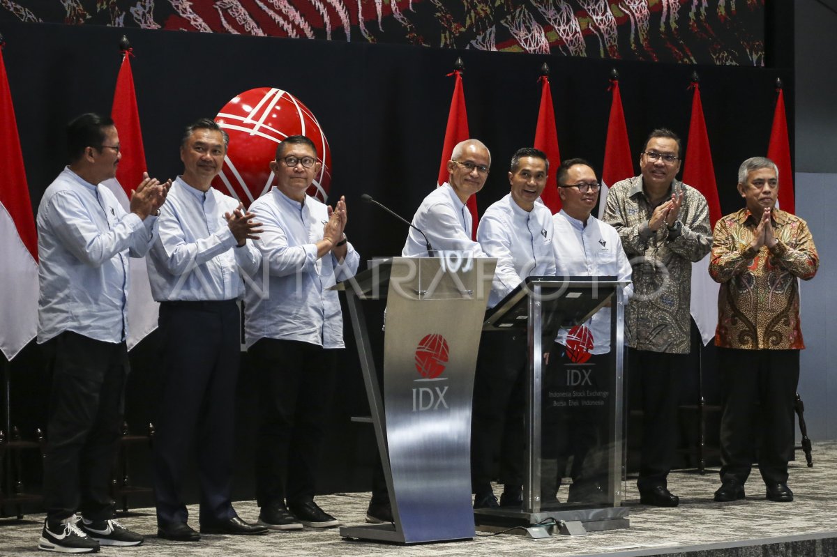 Pencatatan perdana saham VKTR di Bursa Efek Indonesia