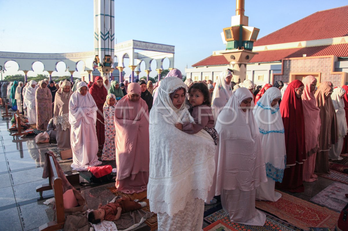 Shalat Idul Adha 1444 H Di MAJT Semarang | ANTARA Foto