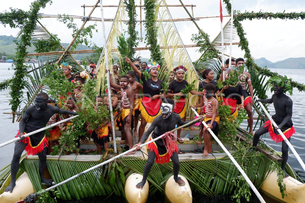 Festival Danau Sentani Papua