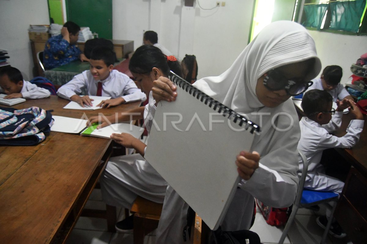 Jumlah Slb Negeri Di Jabar Terus Bertambah Antara Foto