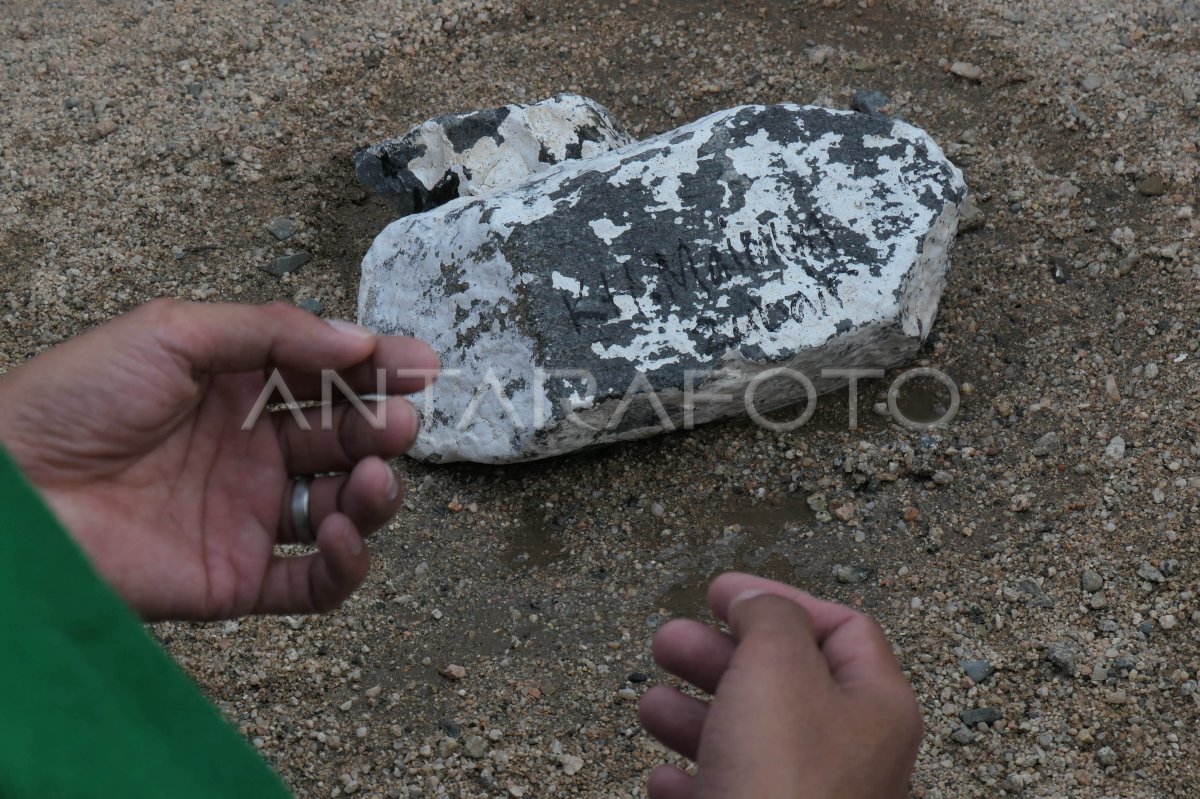 Ziarah di Makam Ma'la Mekah