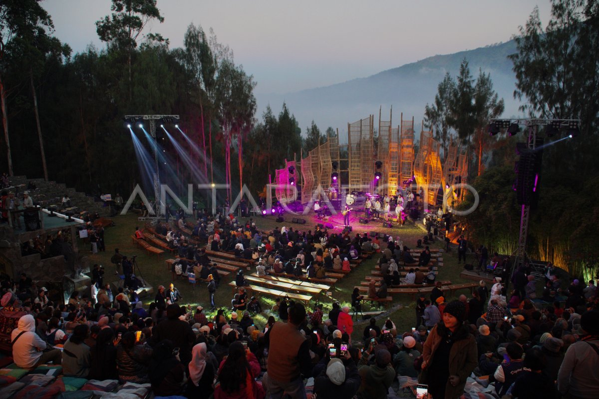 Jazz Gunung Bromo 2023 | ANTARA Foto