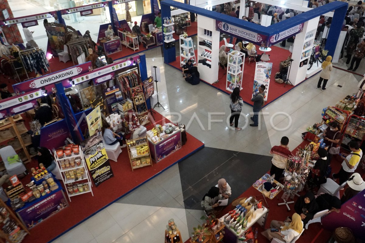 Pameran Produk Umkm Binaan Bi Solo Antara Foto