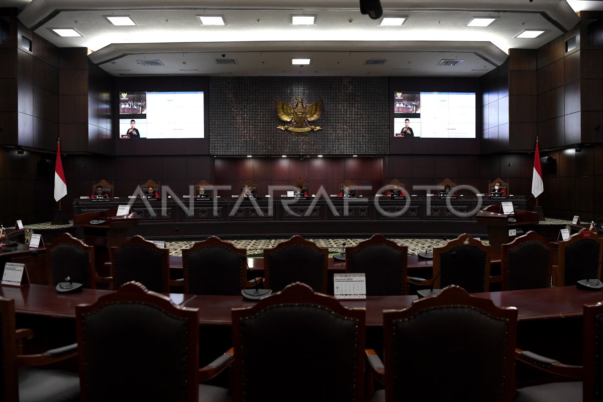 MK Tolak Gugatan Terkait Jabatan Ketua KPK | ANTARA Foto