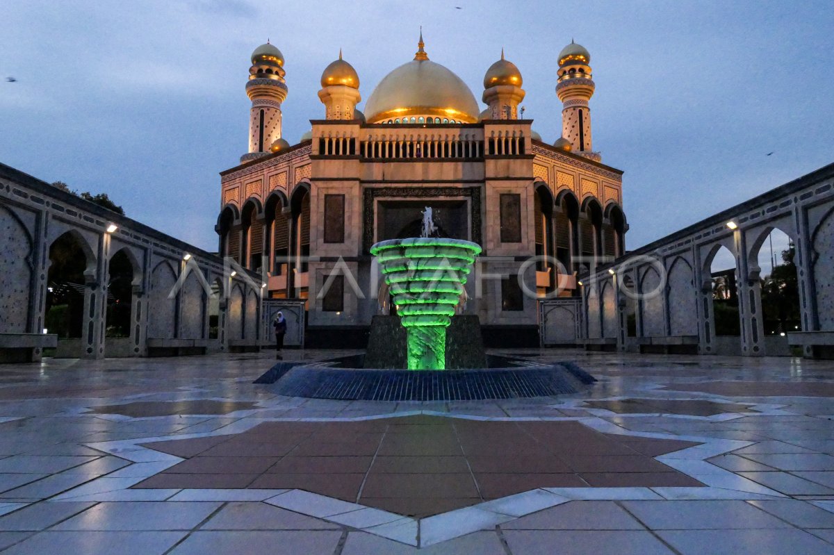 Masjid Jame Asr Hassanil Bolkiah Brunei Darussalam | ANTARA Foto