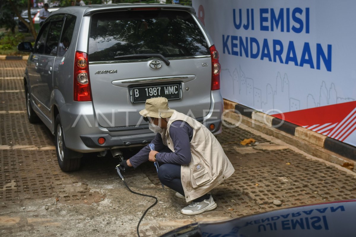 Uji Emisi Kendaraan Bermotor Di Jakarta Antara Foto