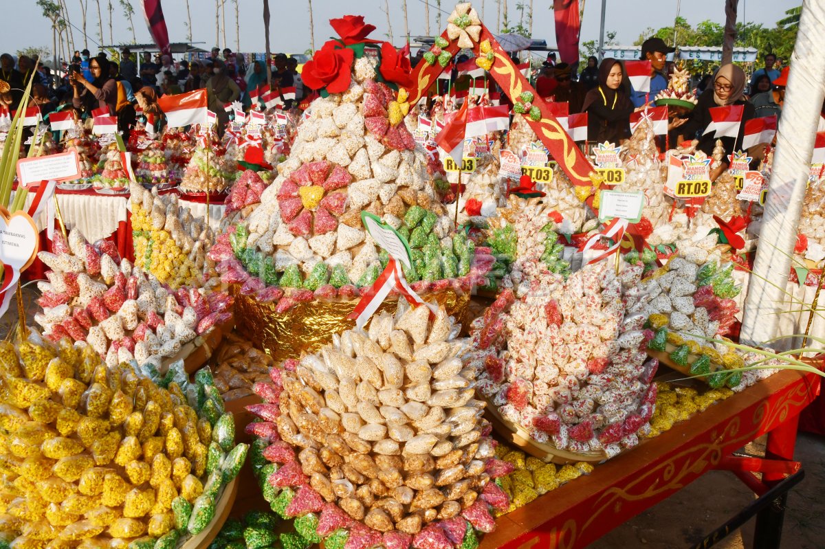 Festival Kue Manco di Madiun