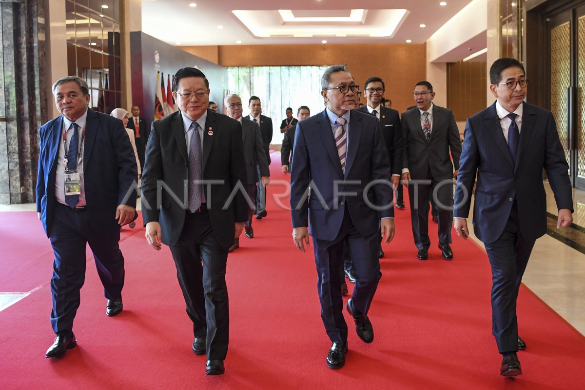 Pembukaan ASEAN Business & Investment Summit 2023 | ANTARA Foto