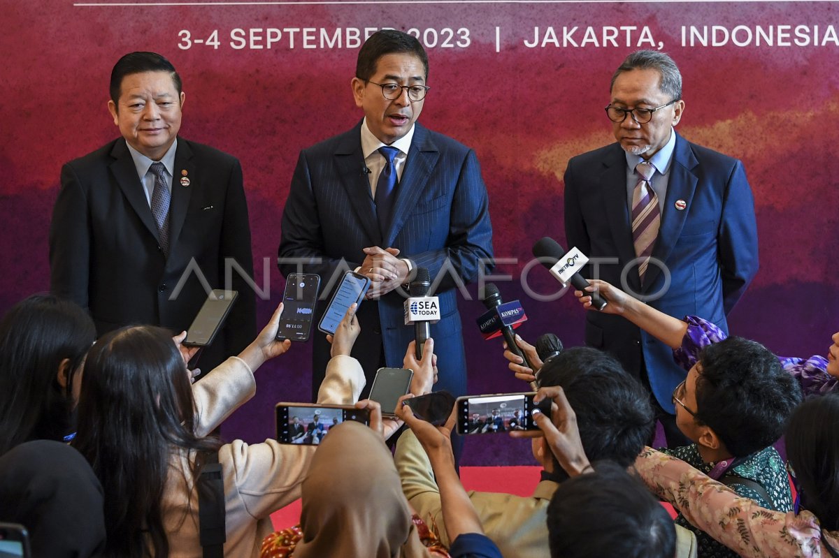 Pembukaan ASEAN Business & Investment Summit 2023 | ANTARA Foto