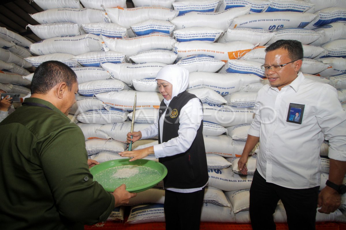 Gubernur Jawa Timur tinjau gudang bulog di Sidoarjo