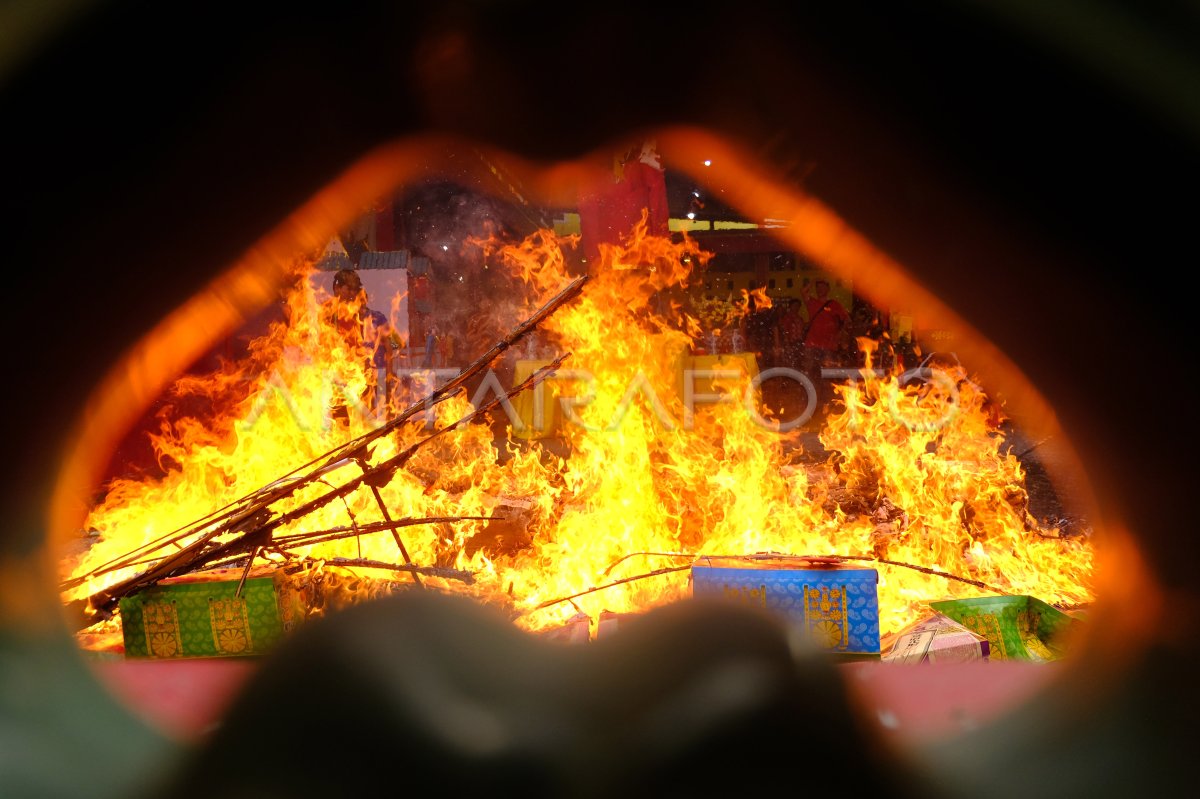 Ritual King Hoo Ping di Magelang