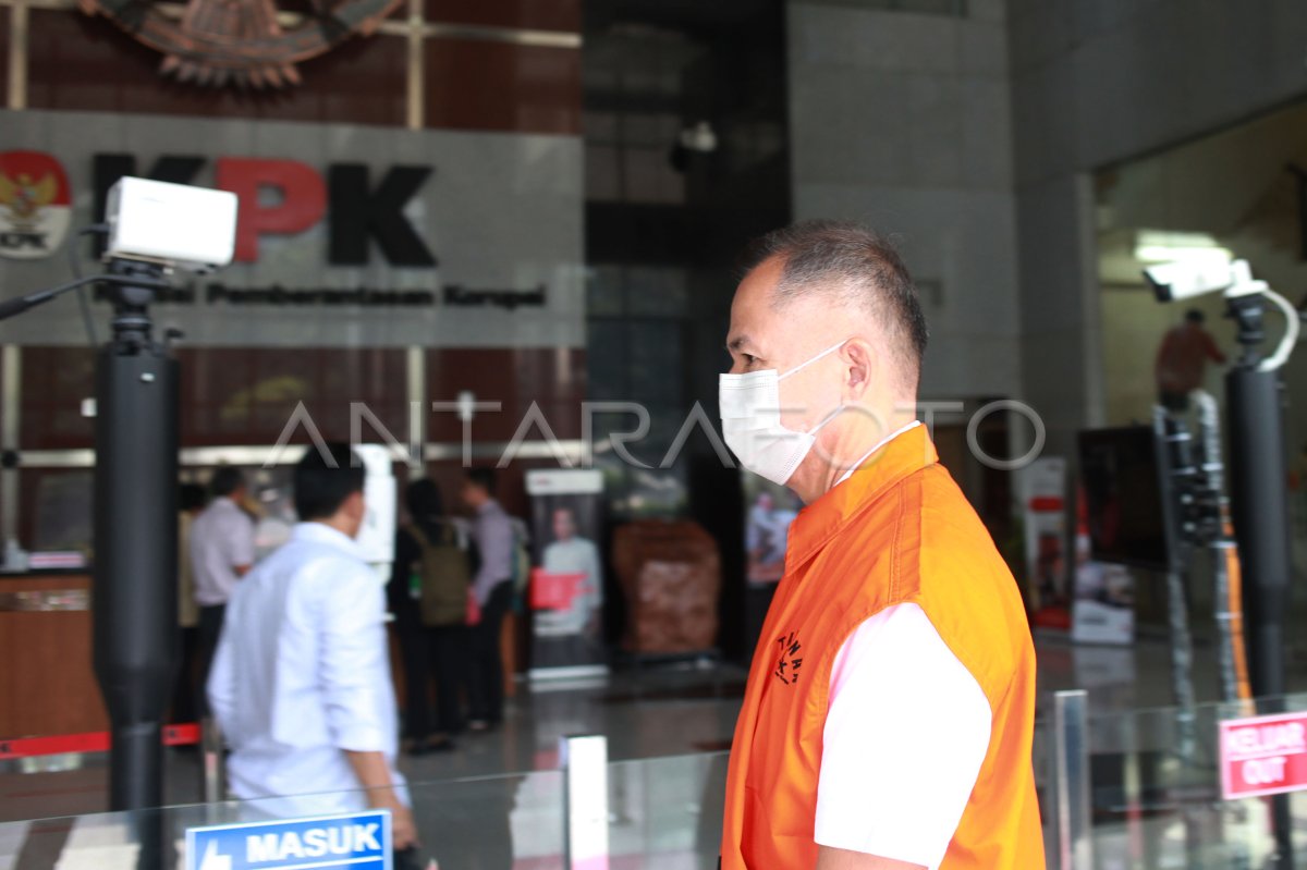Pemeriksaan Ivo Wongkaren Kasus Beras Bansos