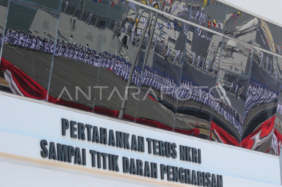 Peringatan HUT Ke-78 TNI Angkatan Laut | ANTARA Foto