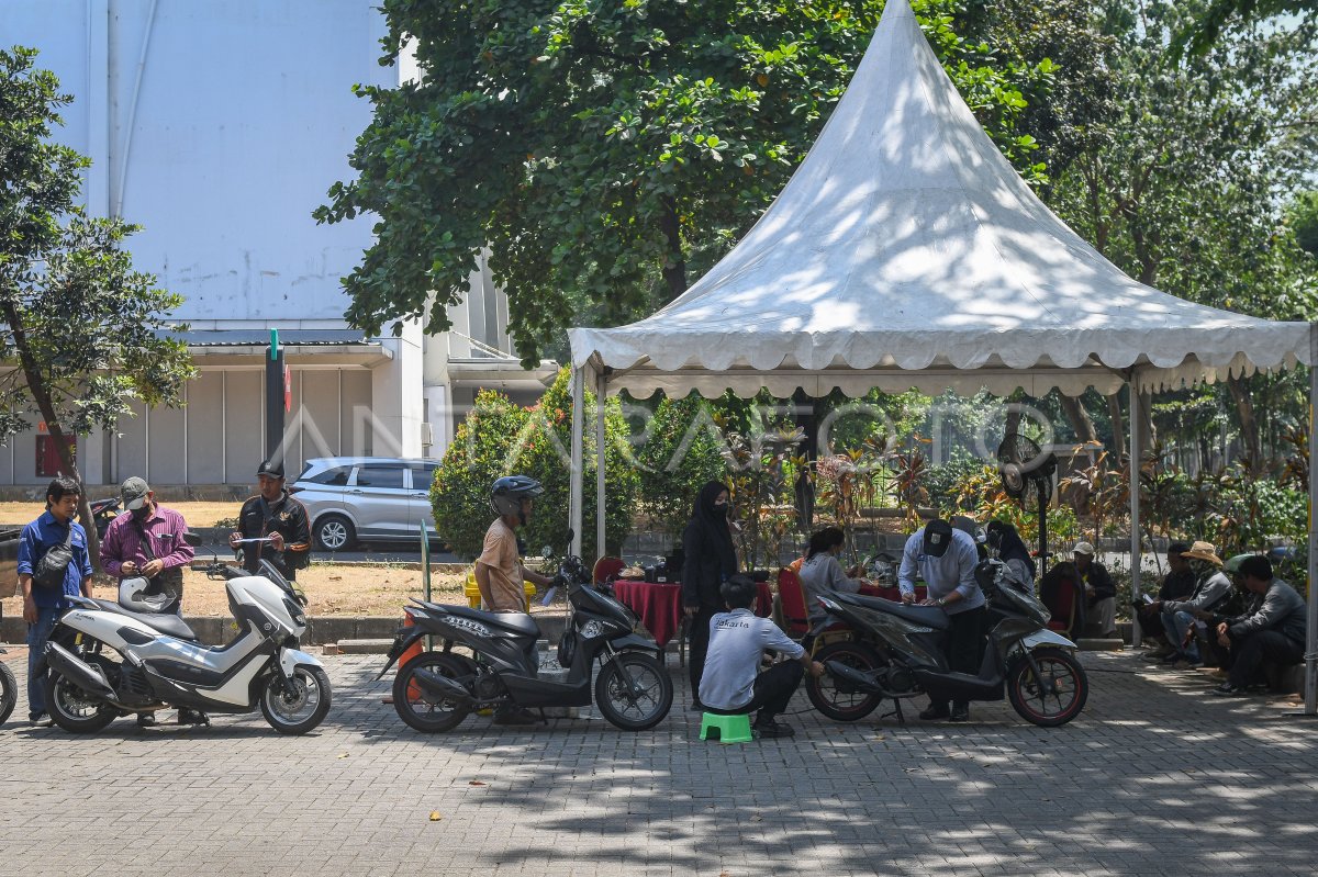 Tilang kendaraan tidak lolos uji emisi dihentikan