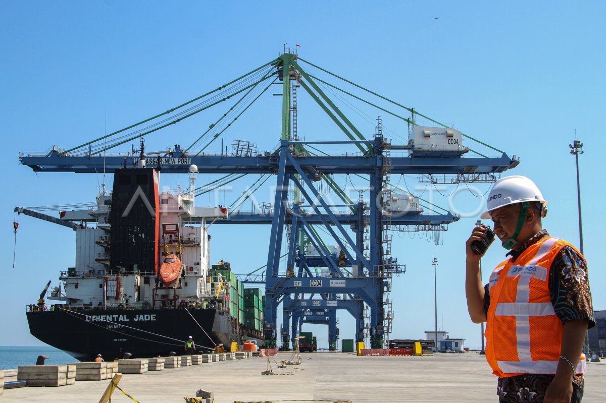 Neraca perdagangan Indonesia surplus pada Agustus 2023