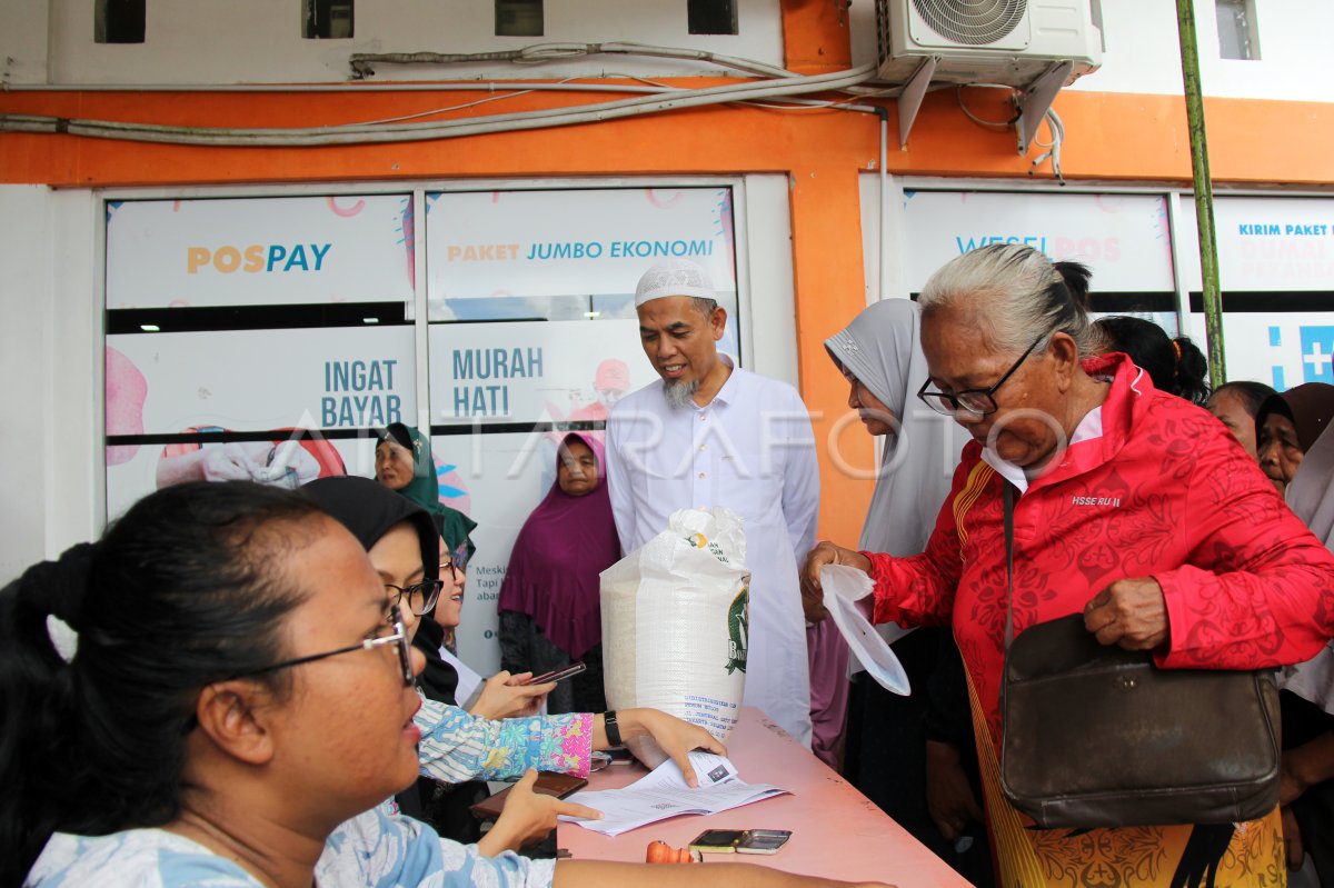 Penyaluran Bansos pangan di Dumai