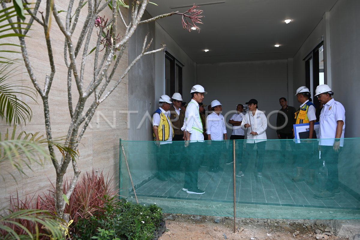 Presiden Jokowi meninjau rumah tapak menteri