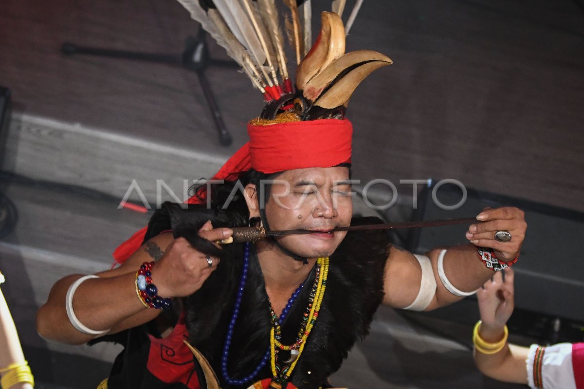 Pementasan Suara Harmoni Kalimantan