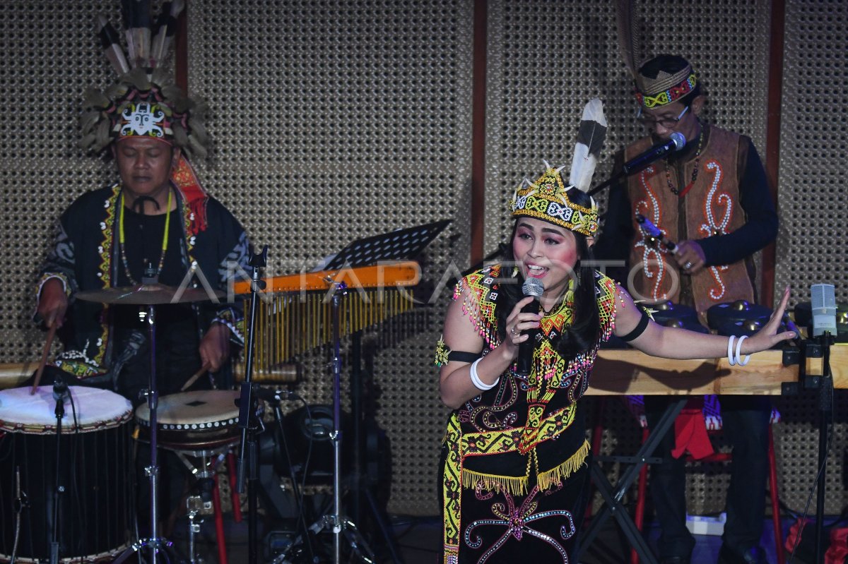 Pementasan Suara Harmoni Kalimantan