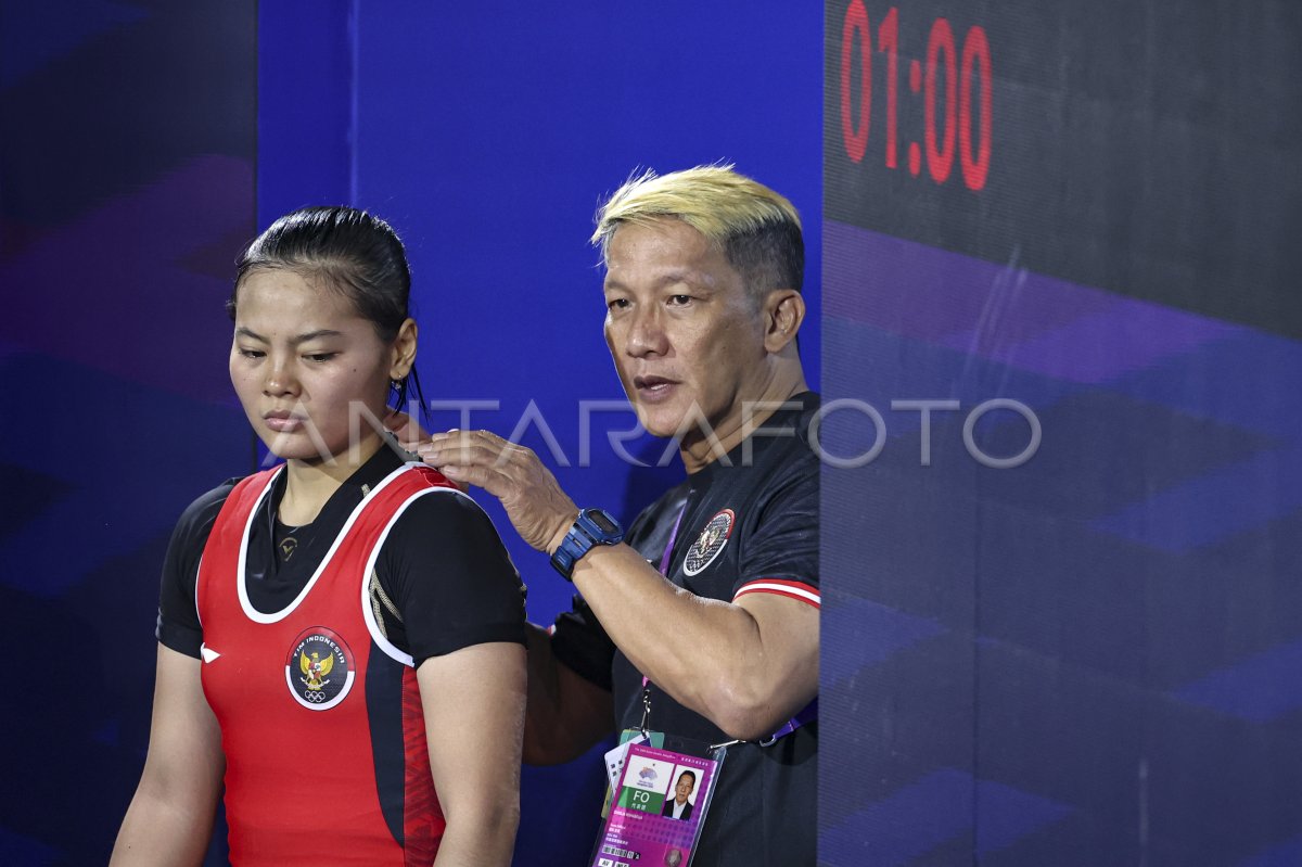 Angkat besi putri 55 kilogram Asian Games 2022