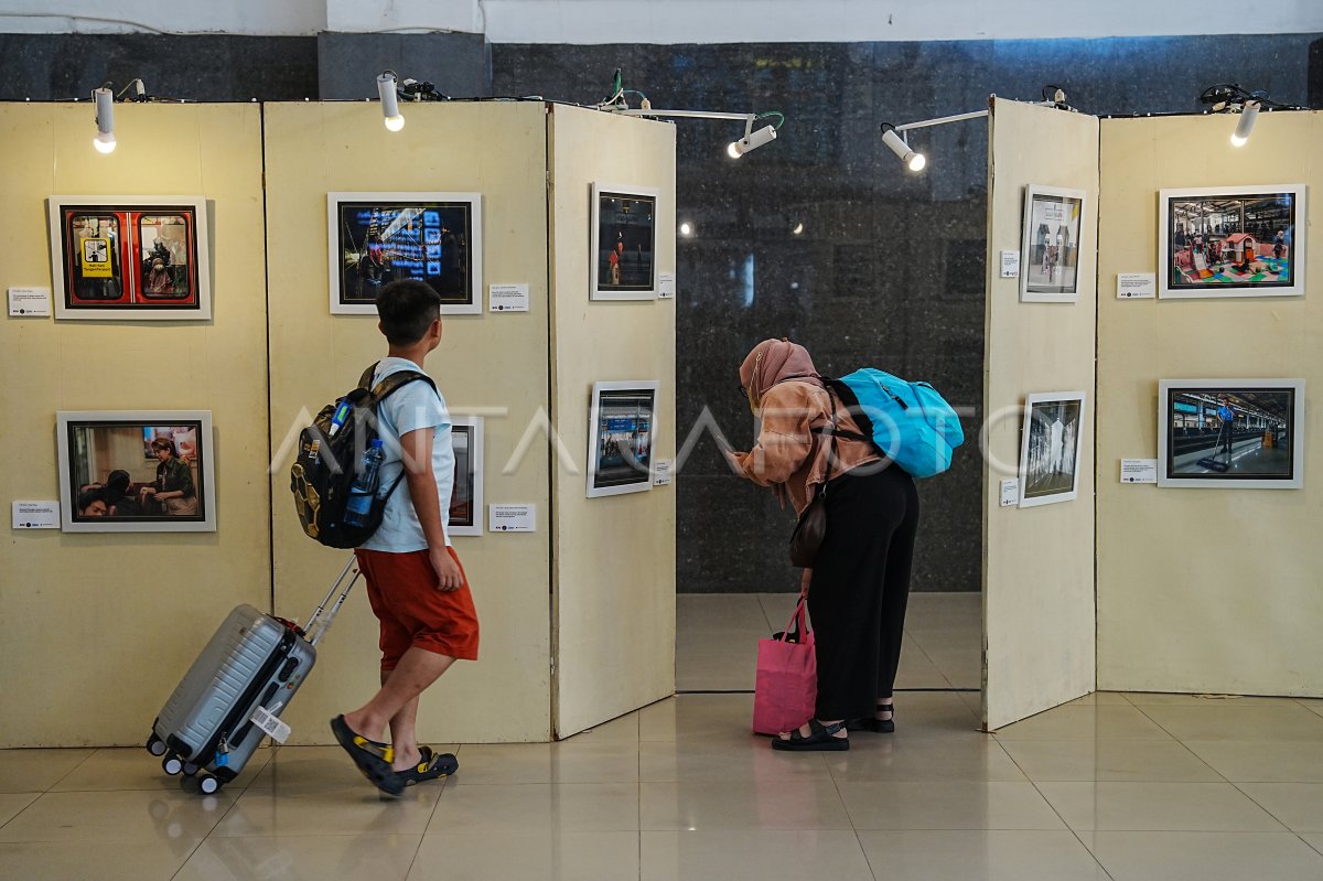 Pameran foto Aktivitas Stasiun
