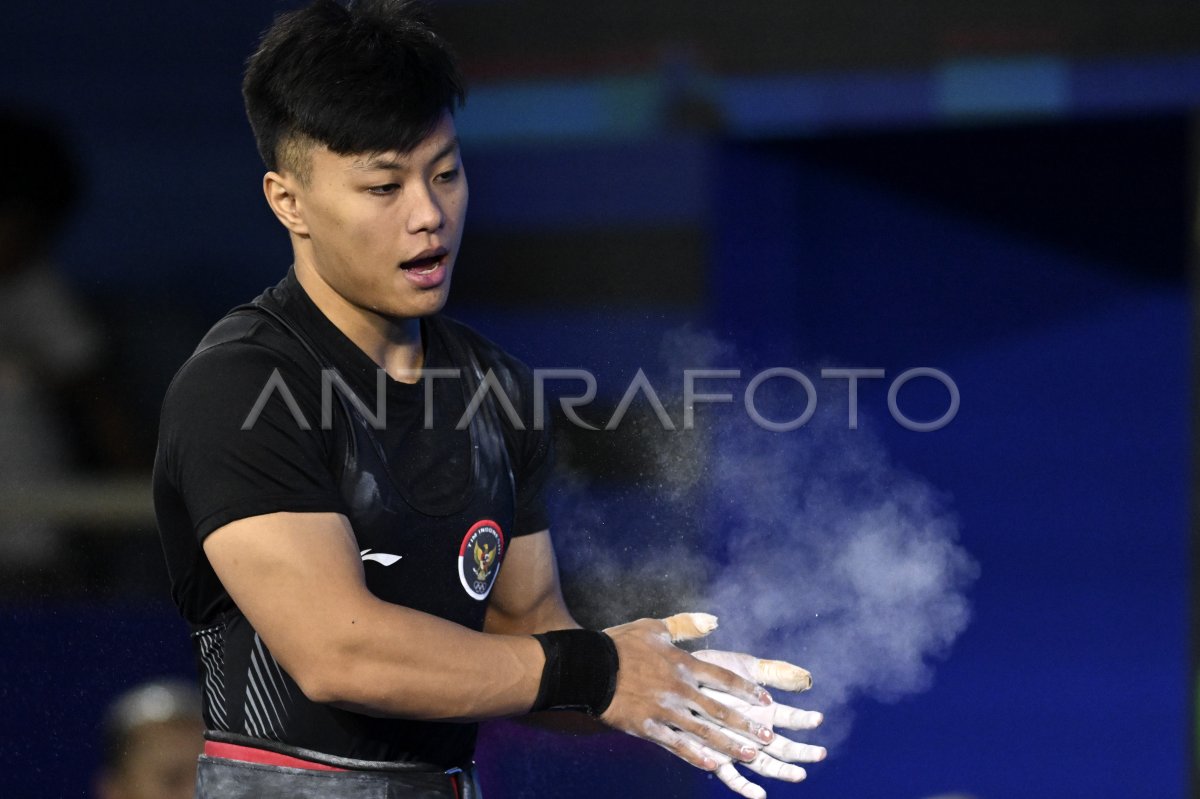 Rahmat Erwin Raih Medali Emas Angkat Besi Asian Games | ANTARA Foto