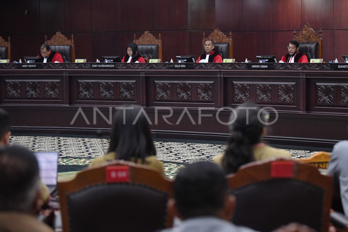 Mk Tolak Gugatan Batas Usia Capres Dan Cawapres Antara Foto 5538