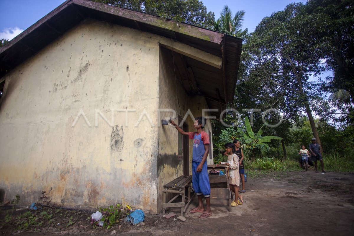 Suku Orang Darat Terdampak Pengembangan Pulau Rempang | ANTARA Foto