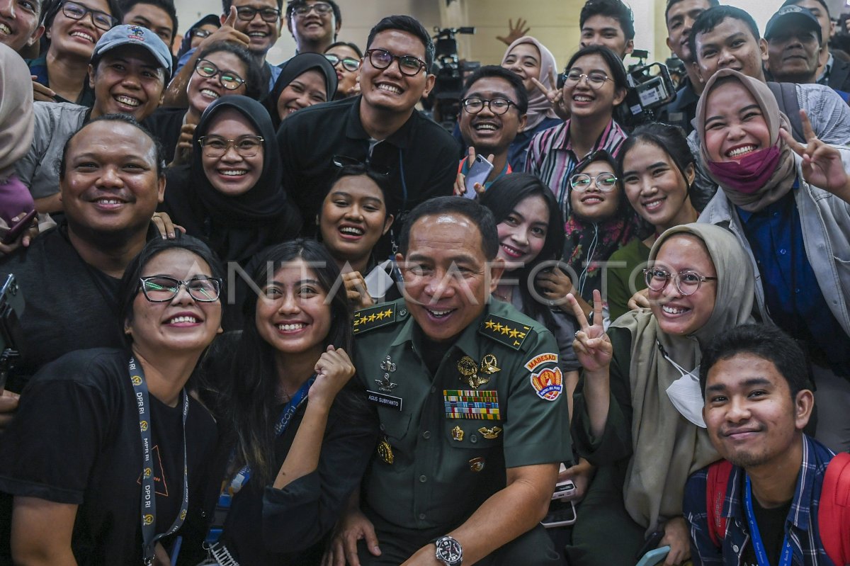 Keterangan Pers Uji Kelayakan Dan Kepatutan Calon Panglima Tni Antara Foto