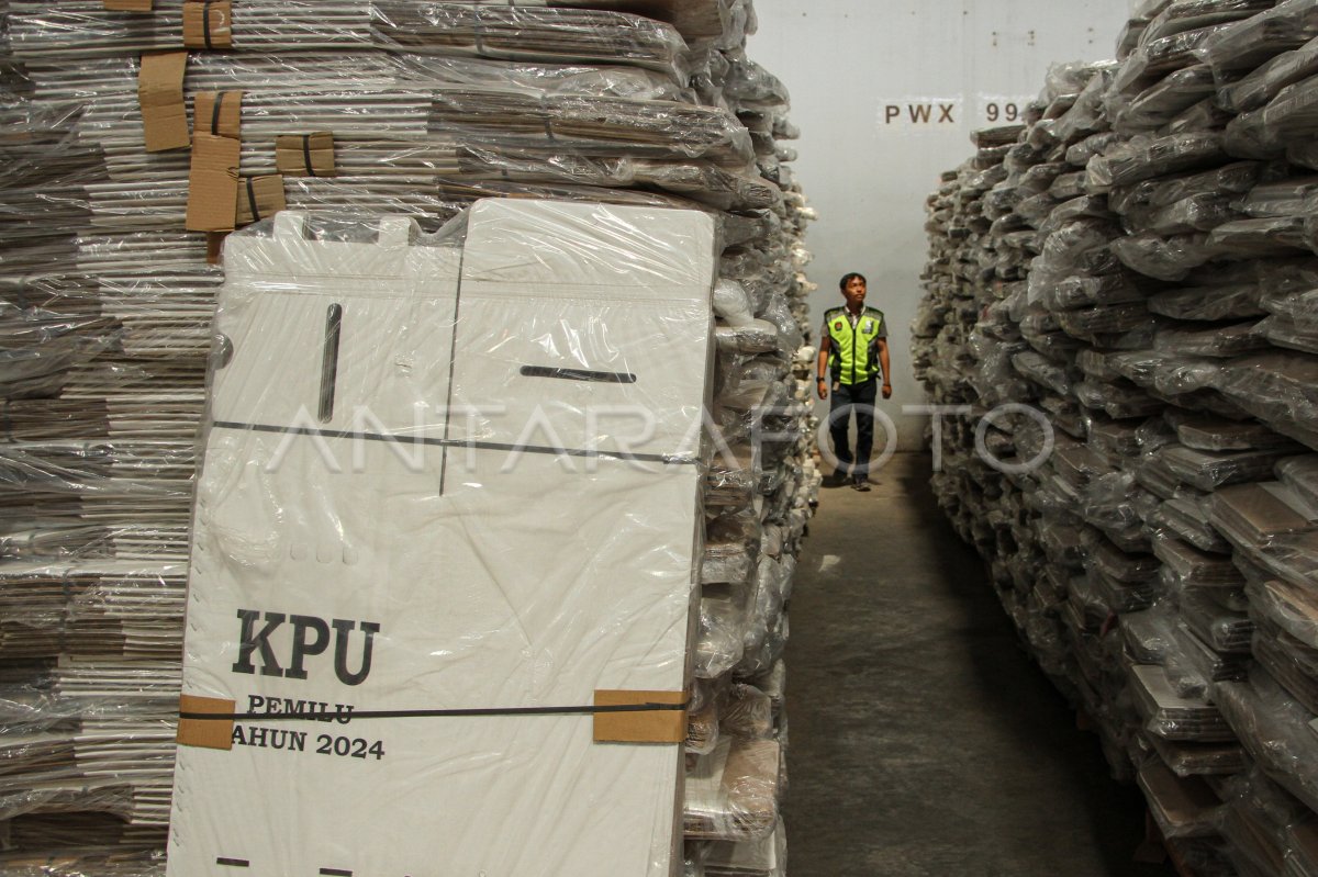 Logistik Pemilu 2024 Kpu Kota Makassar Antara Foto