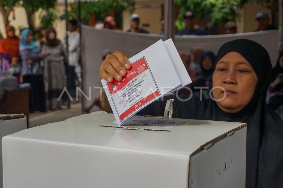 Simulasi Pemungutan Dan Penghitungan Suara Antara Foto