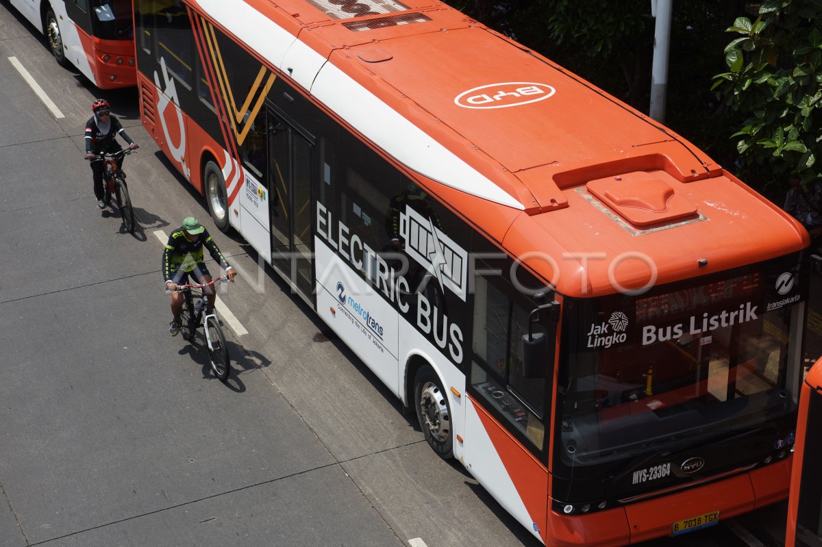 Bus Listrik Untuk Transportasi Berkelanjutan Antara Foto