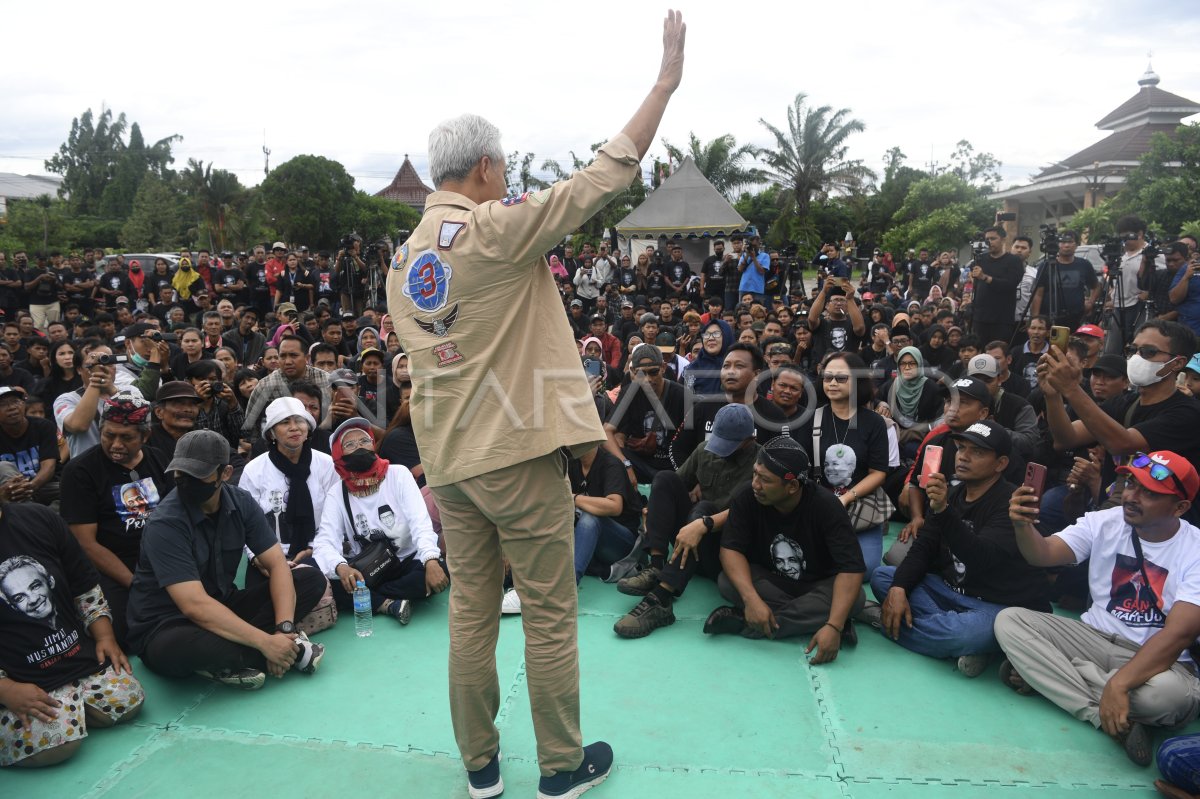 Konsolidasi Akbar Relawan Ganjar Mahfud Di Madiun Antara Foto