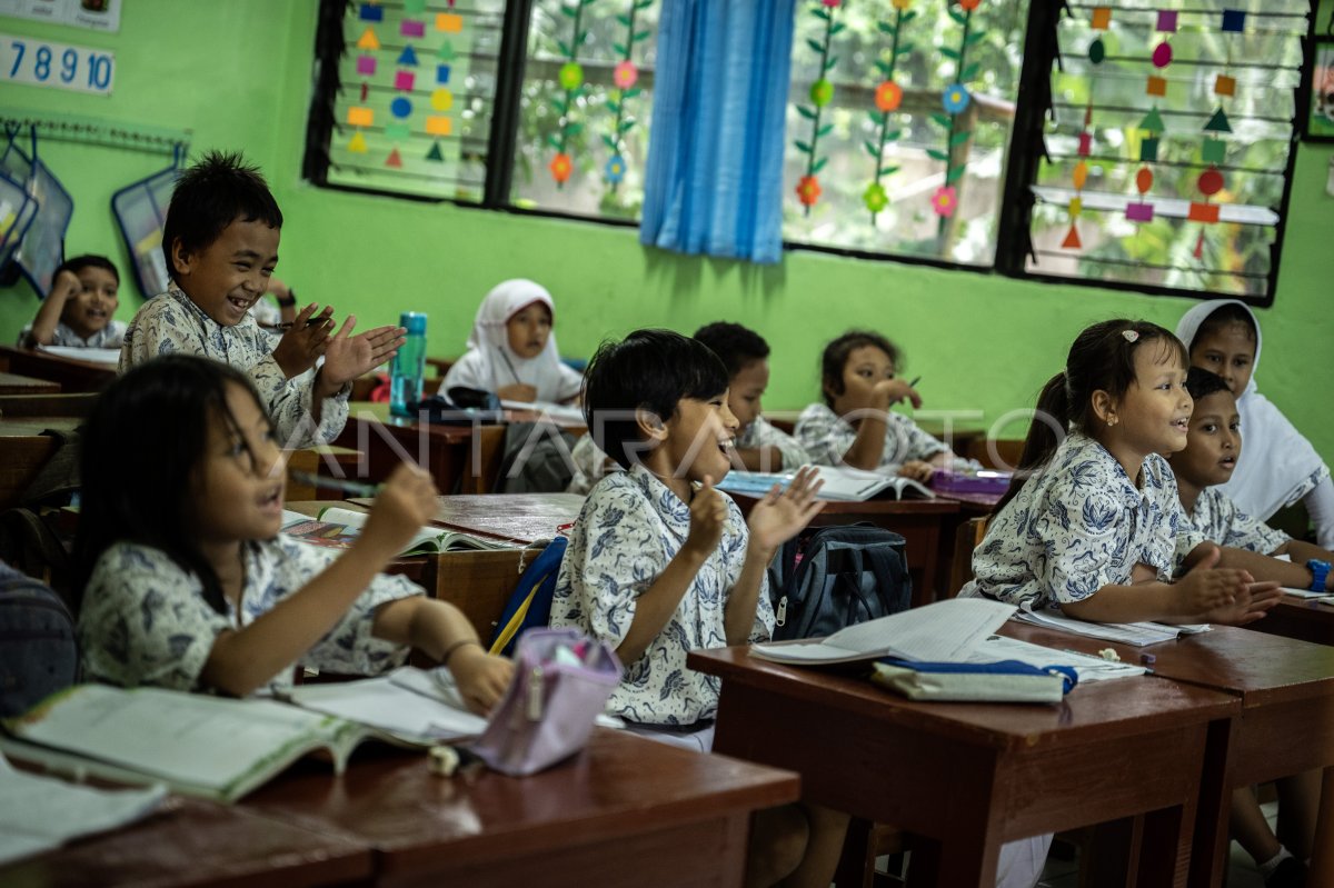 Kurikulum Merdeka Akan Jadi Kurikulum Nasional Antara Foto