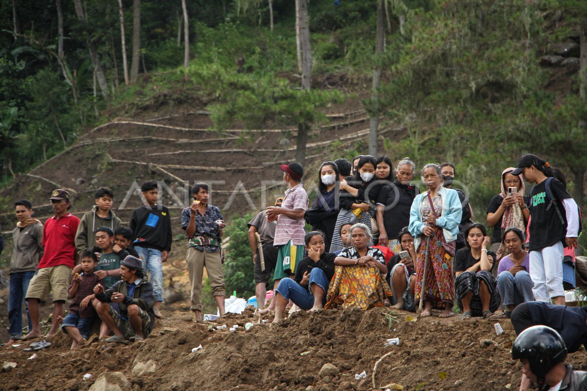 Operasi SAR Bencana Tanah Longsor Di Tana Toraja Ditutup | ANTARA Foto