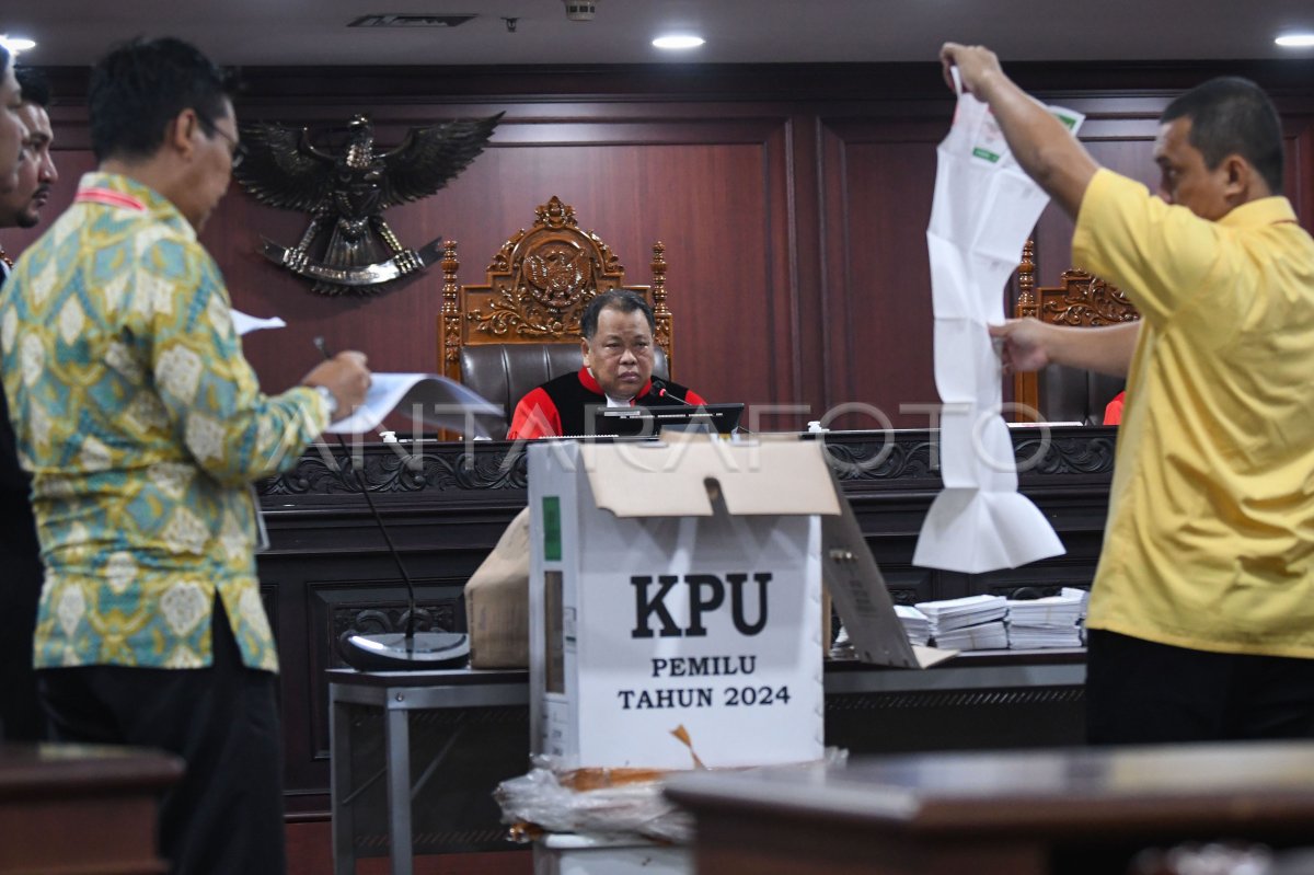 Sidang Pembuktian Sengketa Pileg 2024 | ANTARA Foto